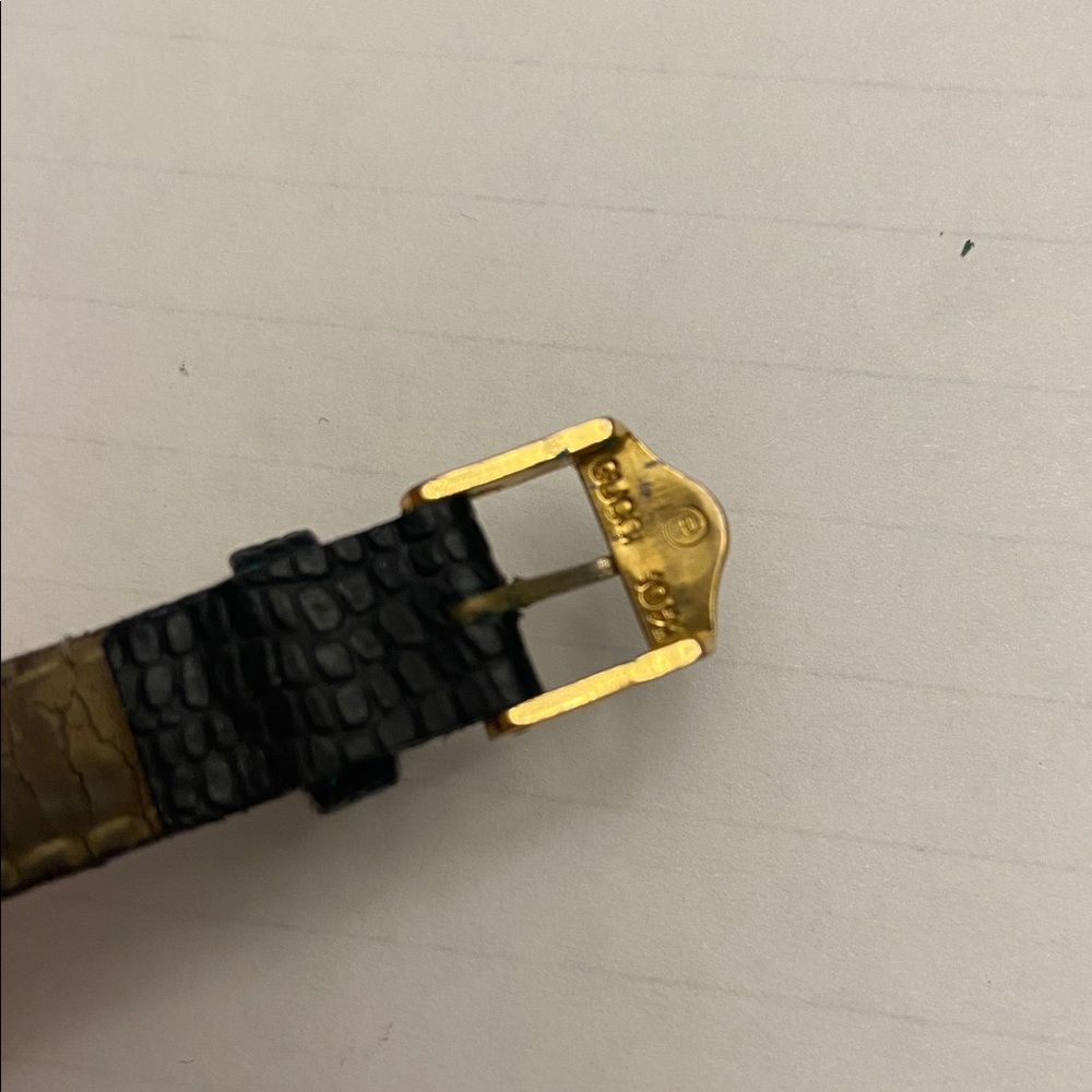 GUCCI 6000L Watch - Picture 7 of 7